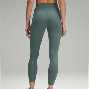 Lululemon Wunder Train High-Rise Tight 25", Size 4